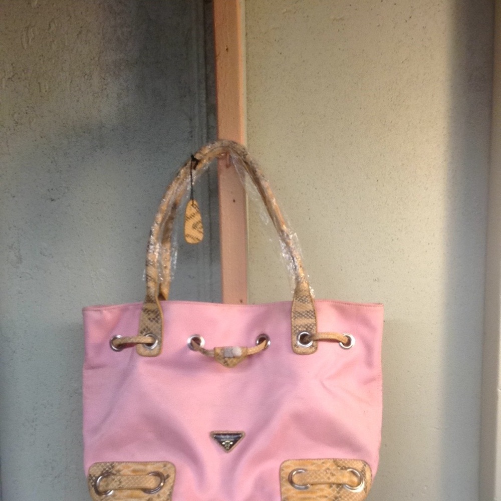 N.Y.C CARRY ALL BAG
